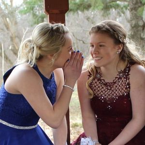 Meet your Posher, Deena